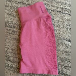 DFYNE Ignite Shorts 4.5” Flamingo Pink